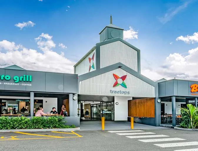 Treetops Shopping Centre